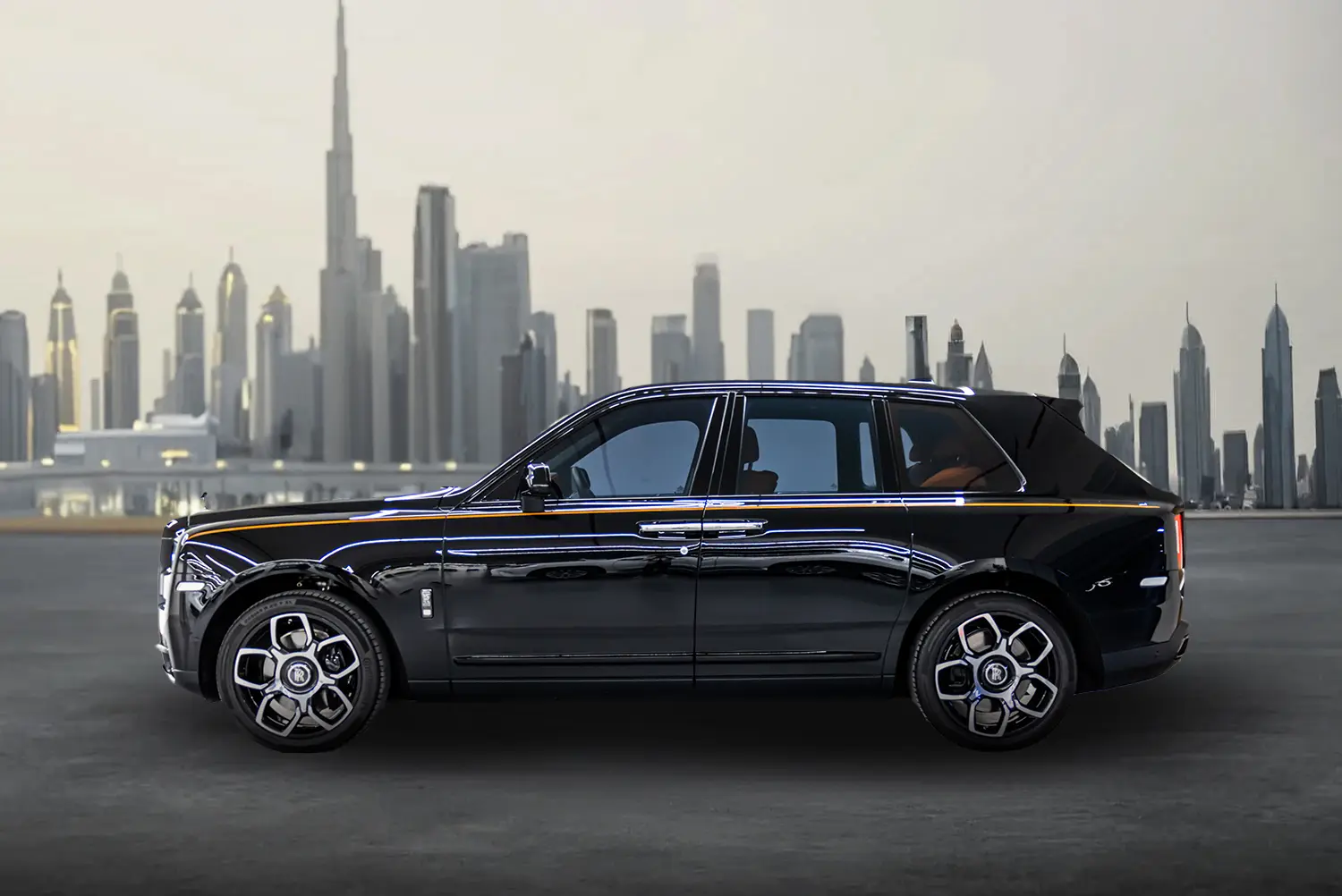 Rolls Royce Cullinan Rent Dubai - Black
